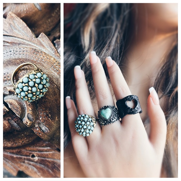 Vintage Turquoise Dome Ring - Picture 3 of 11